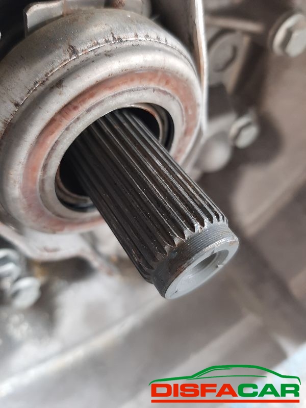 Cambio usato Volkswagen Touran 2003 – foto 2 di 11