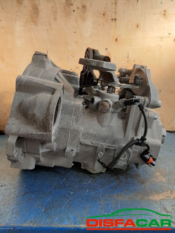 Cambio usato Volkswagen Touran 2003 – foto 3 di 11