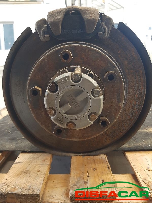 Assale anteriore con differenziale 4x4 usato Suzuki Santana 4x4 MANCA SCATOLA GUIDA E BALESTRA 1987… – foto 2 di 16