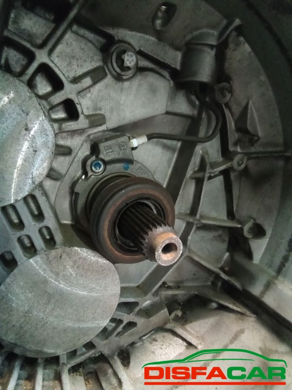 Cambio usato Opel Insignia ASTRA J 2009, codice A20DTH – foto 2 di 13