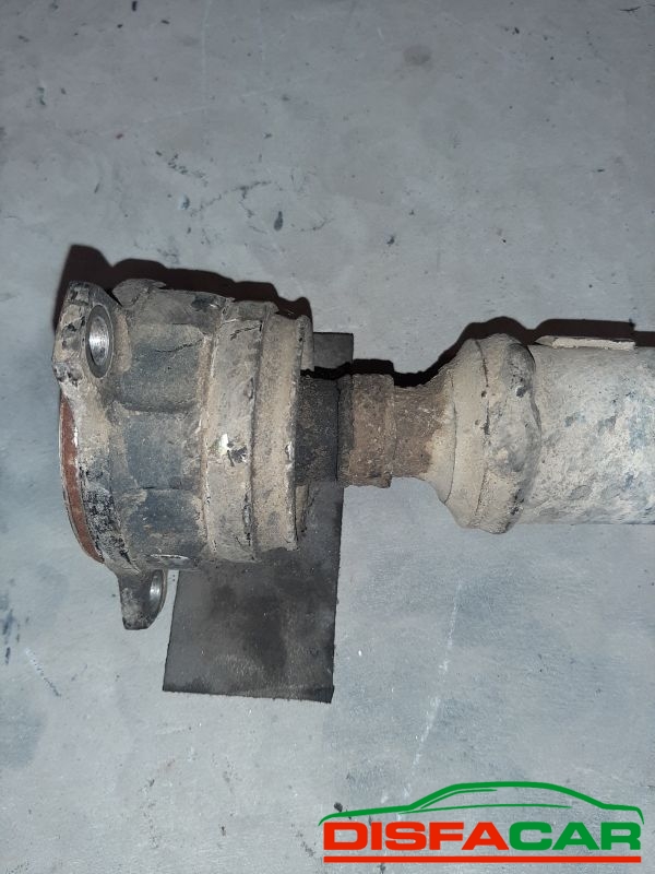 Albero di trasmissione usato Mitsubishi Pajero 2000 – foto 3 di 8