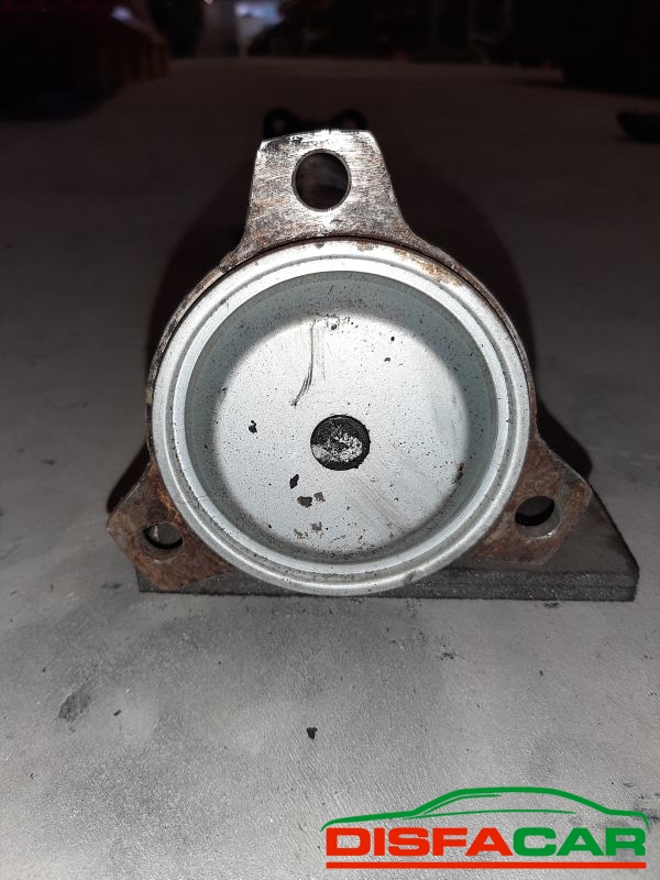 Albero di trasmissione usato Mitsubishi Pajero 2000 – foto 2 di 8