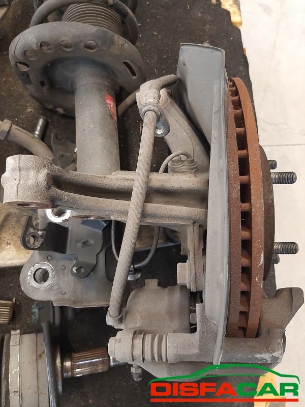 Telaietto anteriore usato Honda Civic 8 serie 2005, codice N22A2 – foto 4 di 13