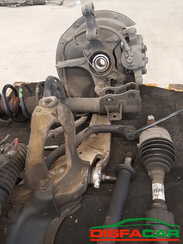 Telaietto anteriore usato Honda Civic 8 serie 2005, codice N22A2 – foto 10 di 13