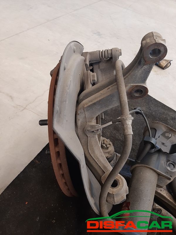 Telaietto anteriore usato Honda Civic 8 serie 2005, codice N22A2 – foto 5 di 13