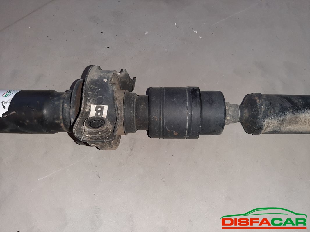 Albero di trasmissione usato Subaru Forester 2 serie 2002 – foto 4 di 11