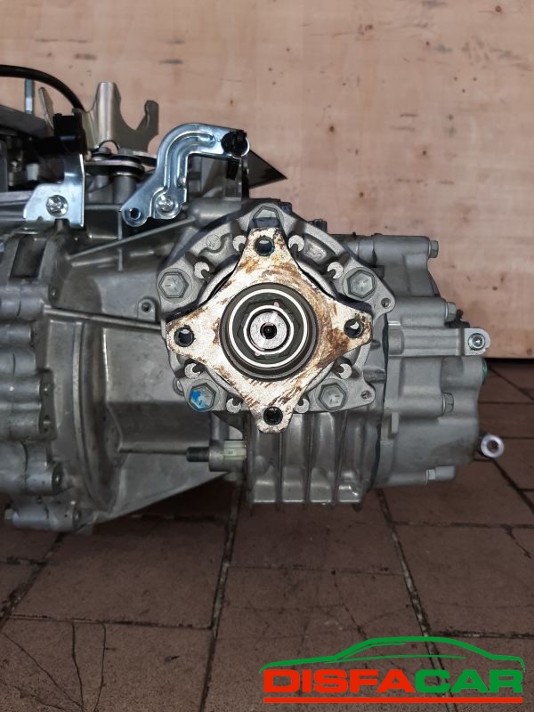 Cambio usato Suzuki Vitara SUZUKI SX4 4X4 2016, codice 46335755 – foto 7 di 17