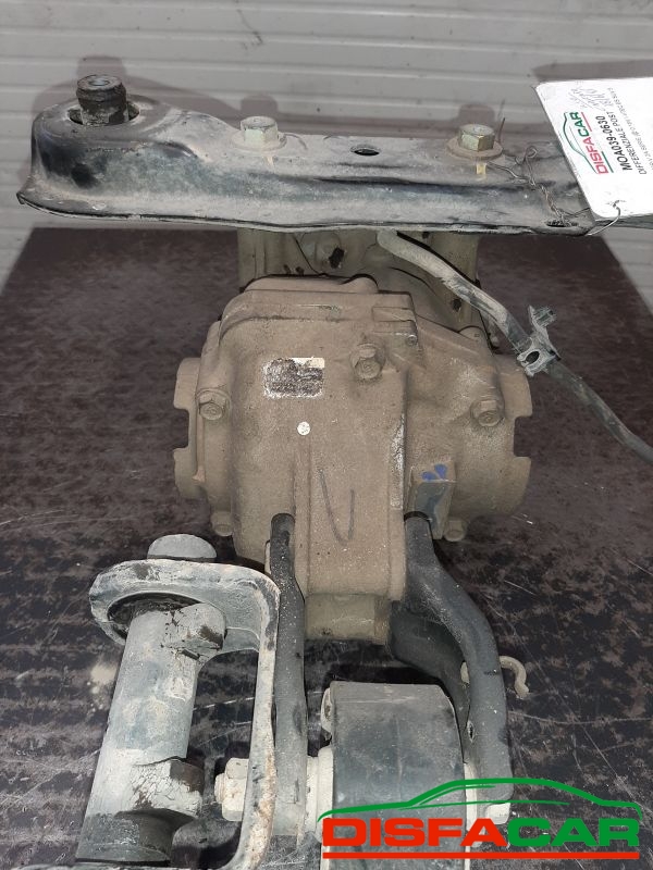 Differenziale posteriore usato Honda CR-V 2ª serie 2002, codice K20A4 – foto 4 di 6