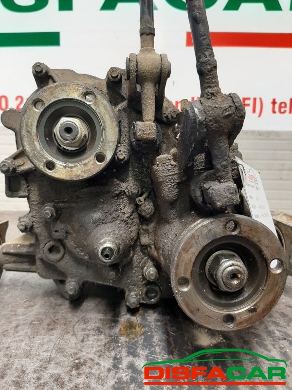Cambio usato Lada Niva RIPARTITORE Anteriore 1994, codice 2121 – foto 5 di 7