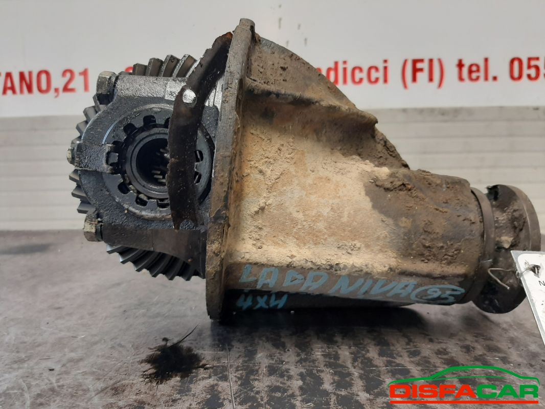 Differenziale posteriore usato Lada Niva Solo DIFFERENZIALE 1994, codice 2121 – foto 5 di 6