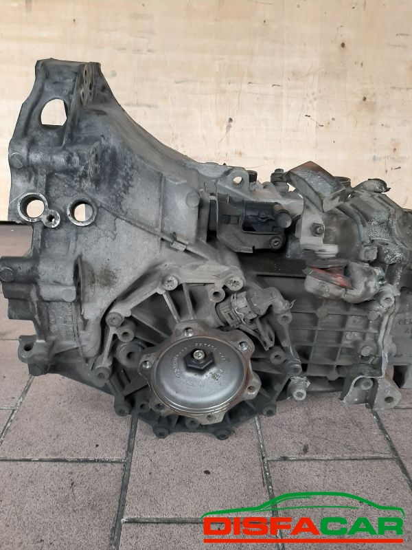 Cambio usato Volkswagen Passat 4x4 2005, codice AVF – foto 4 di 13