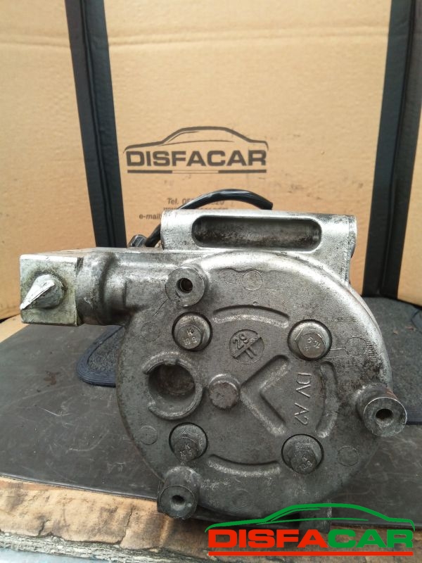 Compressore clima usato Ford Fiesta 6A SERIE 2008, codice 8v5119d629df – foto 8 di 10