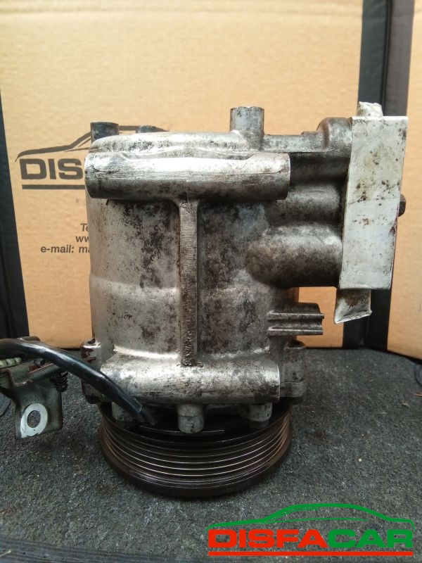 Compressore clima usato Ford Fiesta 6A SERIE 2008, codice 8v5119d629df – foto 5 di 10