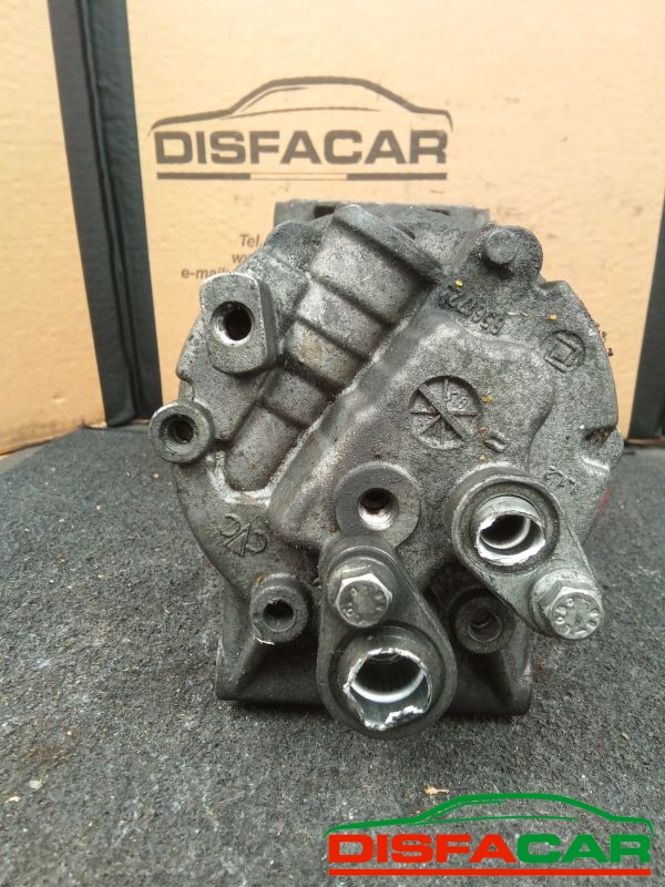 Compressore clima usato Renault Scenic MEGANE 2A SERIE 2002 – foto 9 di 11