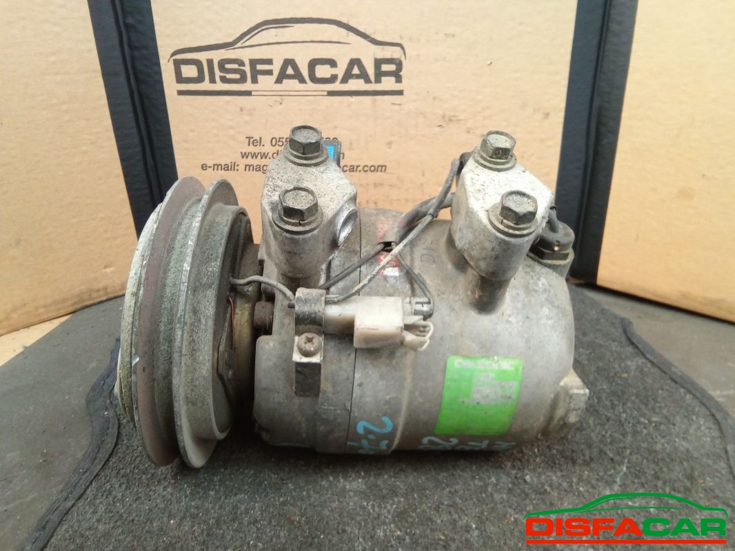 Compressore clima usato Nissan Terrano (R20) 1993, codice TD27A – foto 2 di 10