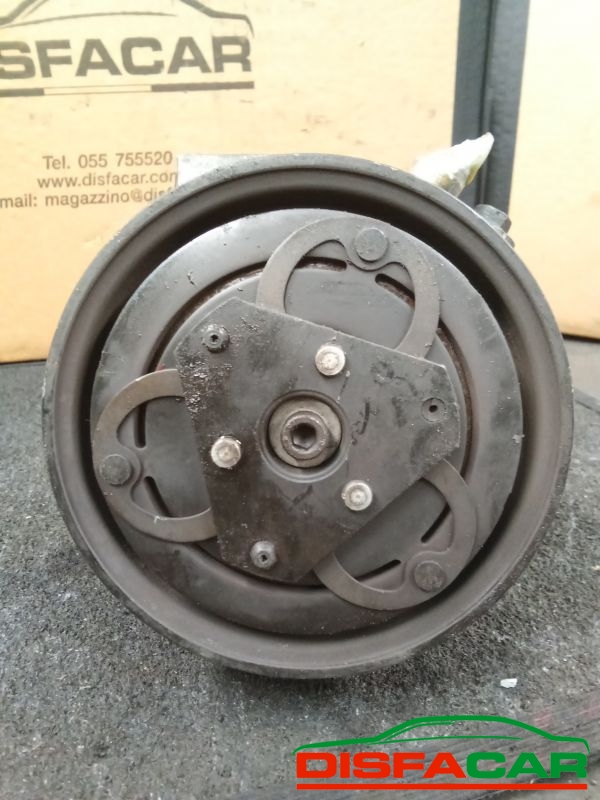 Compressore clima usato Suzuki Jimny 1999, codice ss07lk10 – foto 9 di 10