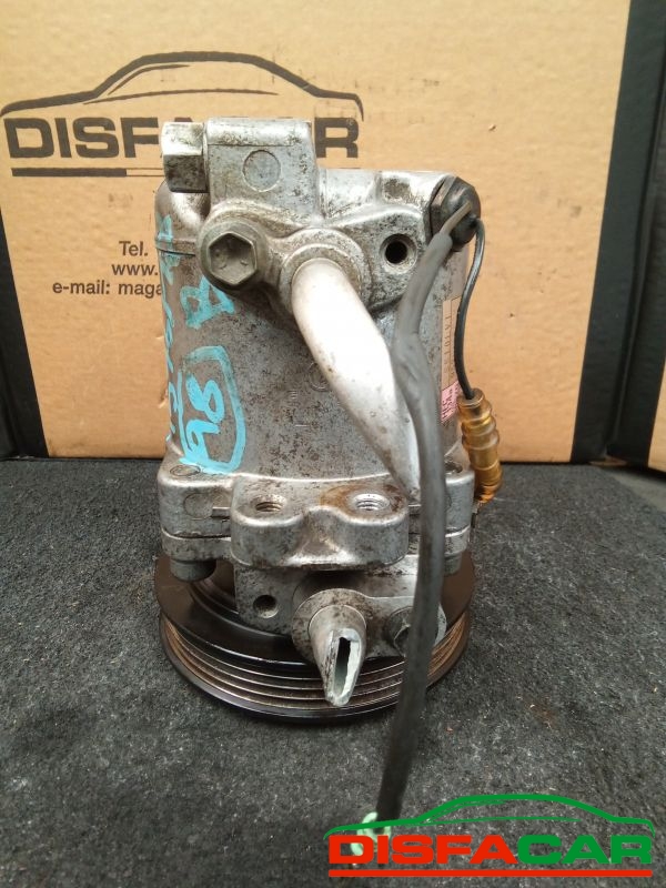 Compressore clima usato Suzuki Grand Vitara 1998, codice 95201-70cm0 – foto 5 di 10