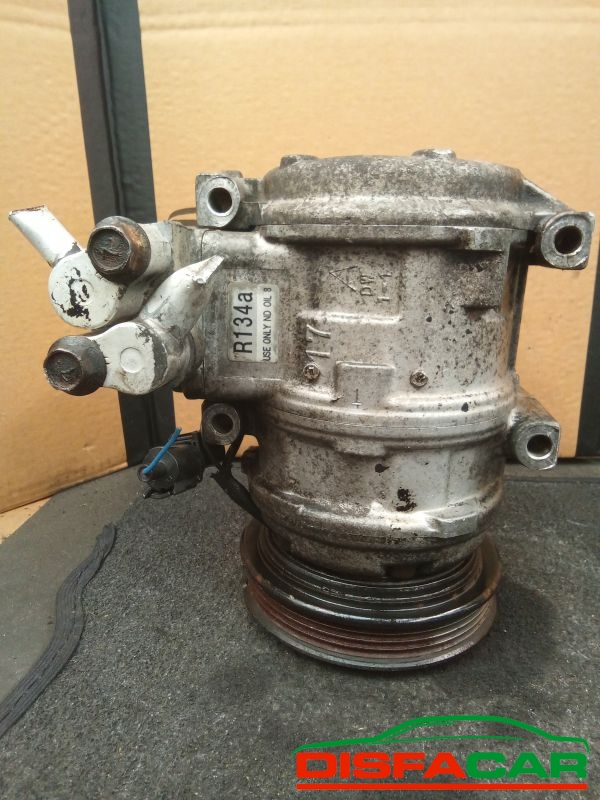 Compressore clima usato Kia Carnival 1A SERIE 1999, codice J3 – foto 5 di 10