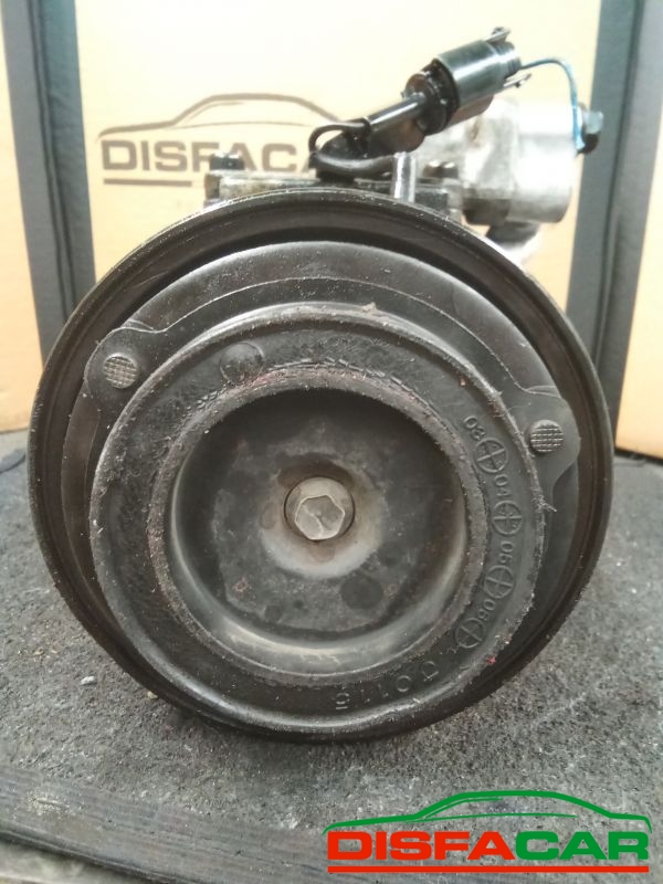 Compressore clima usato Kia Carnival 2A SERIE 2006, codice J3 – foto 8 di 9