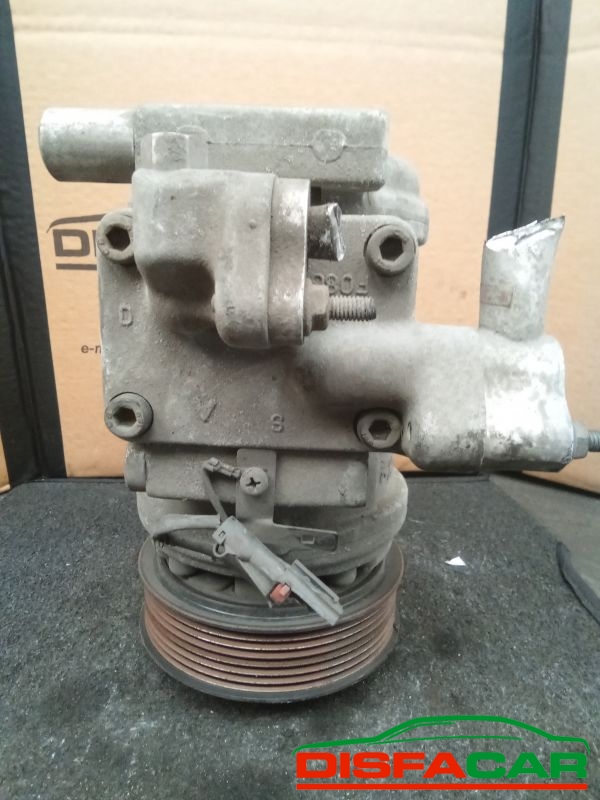 Compressore clima usato Kia Sorento 1A SERIE 2002, codice D4CB – foto 7 di 10