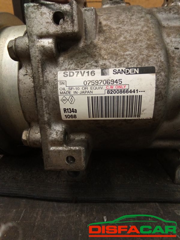 Compressore clima usato Dacia Sandero 2008, codice K7JA7 – foto 3 di 10