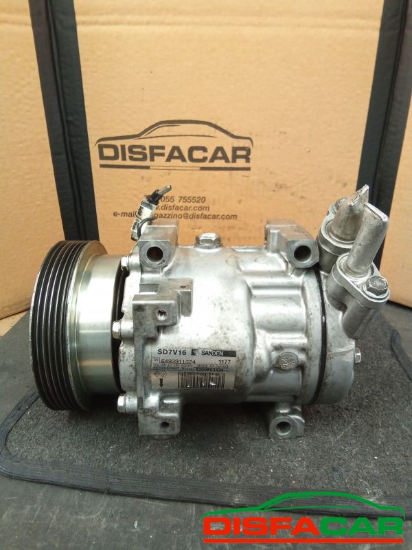 Compressore clima usato Dacia Logan 2004, codice sanden – foto 3 di 10