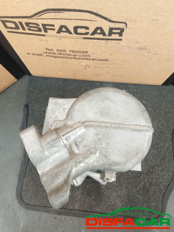 Compressore clima usato Dacia Duster 1A SERIE 2010, codice 8201025121 – foto 4 di 10