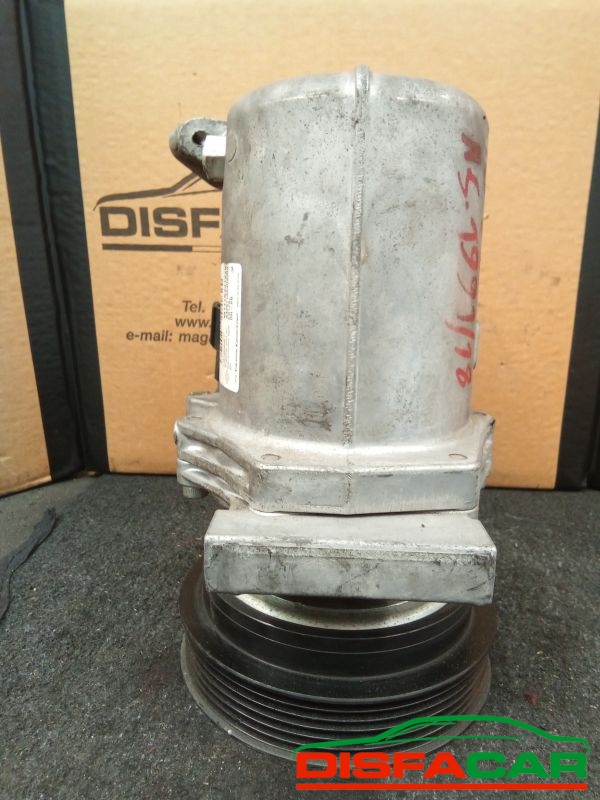 Compressore clima usato Dacia Duster 1A SERIE 2010, codice 8201025121 – foto 6 di 10