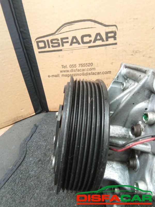 Compressore clima usato Dacia Duster DOKKER - LODGY 2010, codice H4MD7 – foto 10 di 10