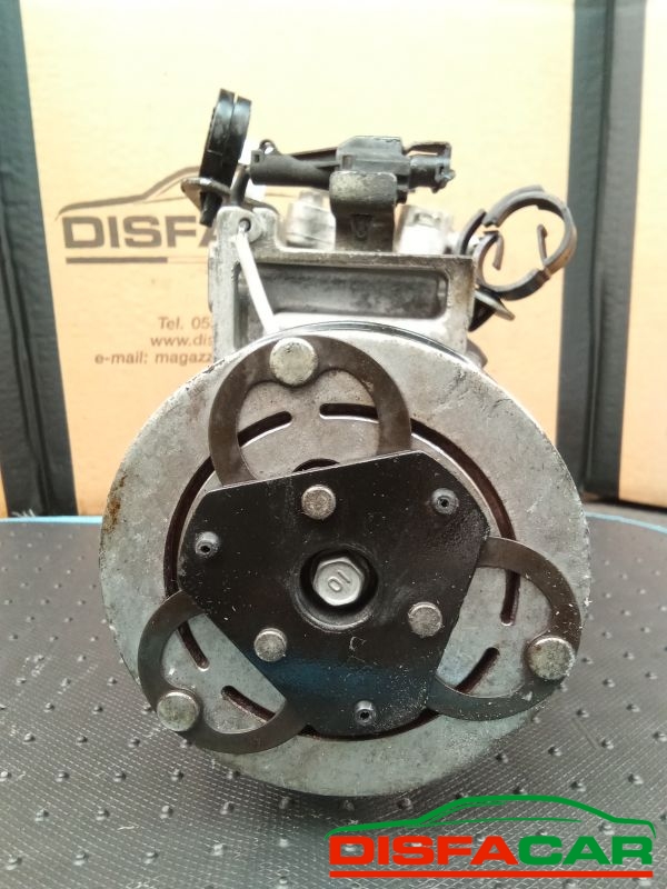 Compressore clima usato Subaru Forester 3A SERIE IMPREZA 2007, codice z0011100a – foto 9 di 10