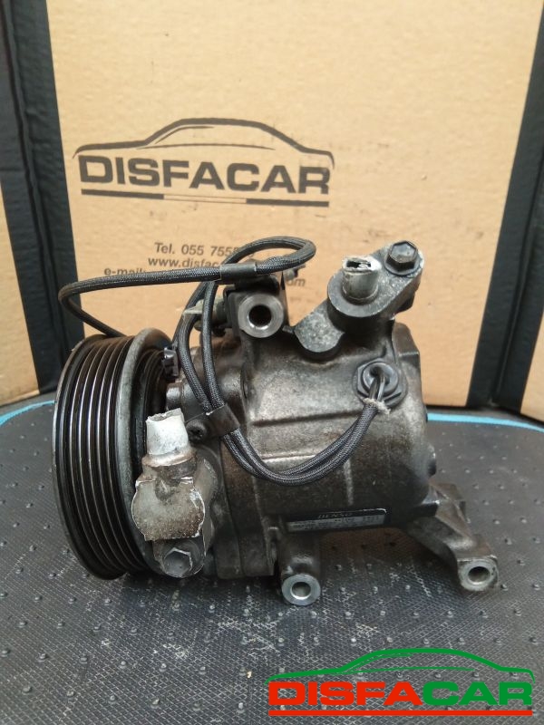 Compressore clima usato Daihatsu Cuore 2007, codice 4472605901 – foto 2 di 10
