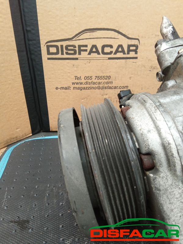 Compressore clima usato Chrysler Voyager 1992 – foto 10 di 10