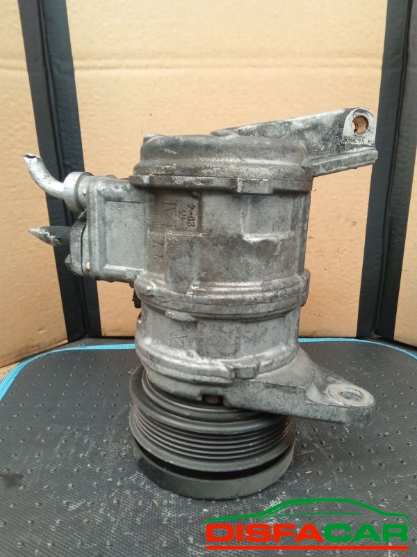 Compressore clima usato Chrysler Voyager 1992 – foto 7 di 10