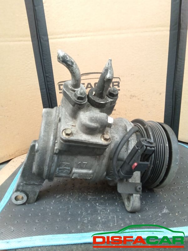 Compressore clima usato Chrysler Voyager 1992 – foto 2 di 10