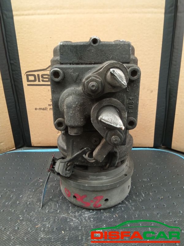 Compressore clima usato Chrysler Voyager 1995, codice VM69B – foto 8 di 10