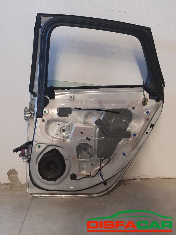 Lamierati usati Opel Astra J 2010 – foto 3 di 3