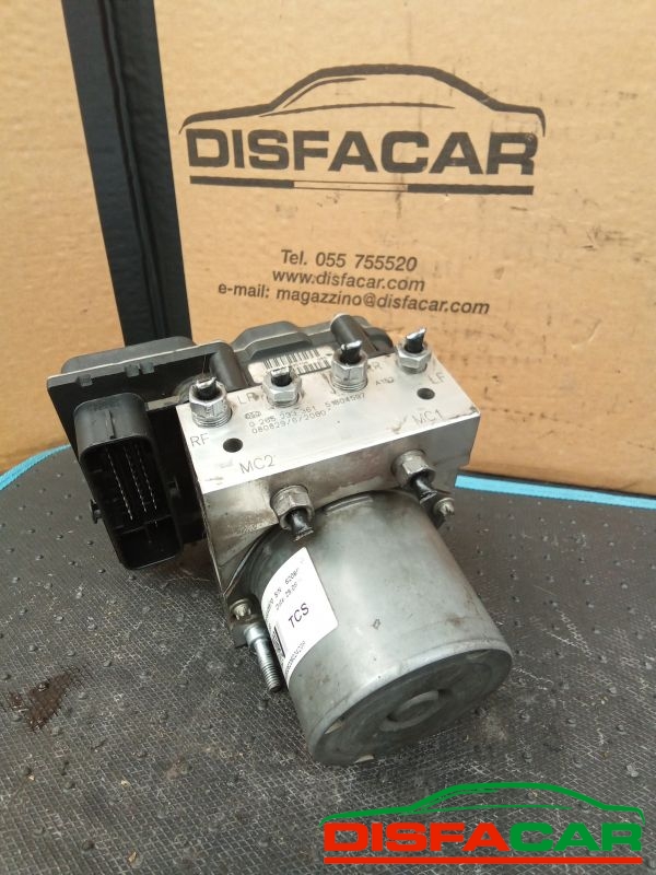 Centralina ABS usata Fiat Ducato 35 2006, codice 0265233361 – foto 2 di 8
