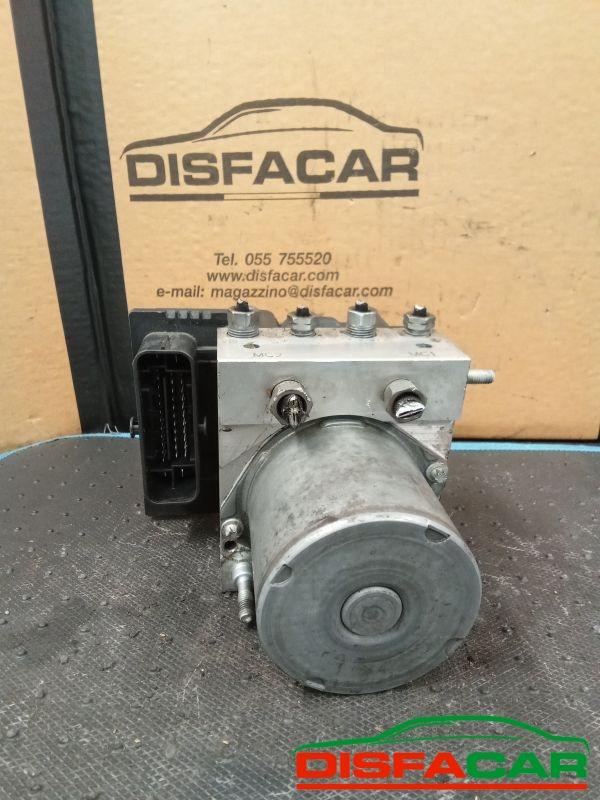 Centralina ABS usata Peugeot 308 2007, codice 0265251442 – foto 2 di 8
