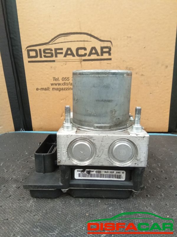 Centralina ABS usata Peugeot 308 2007, codice 0265251442 – foto 4 di 8
