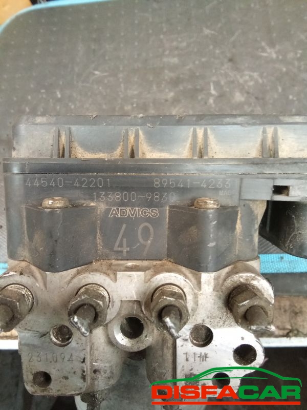 Centralina ABS usata Toyota RAV 4 3A SERIE 2006, codice 44540-42201 – foto 3 di 8