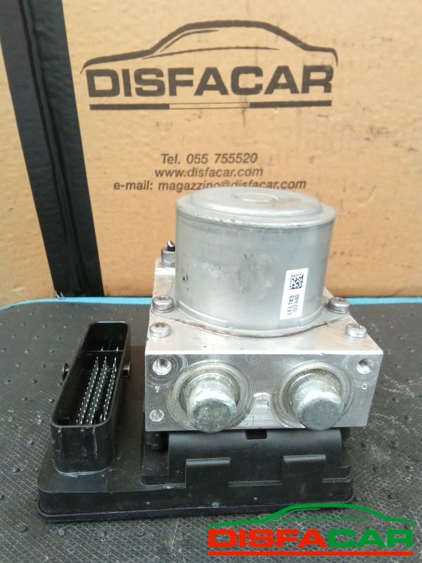Centralina ABS usata Fiat 500X 2014, codice 54087730a – foto 4 di 8