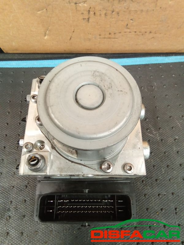 Centralina ABS usata Fiat 500X 2014, codice 54087730a – foto 8 di 8