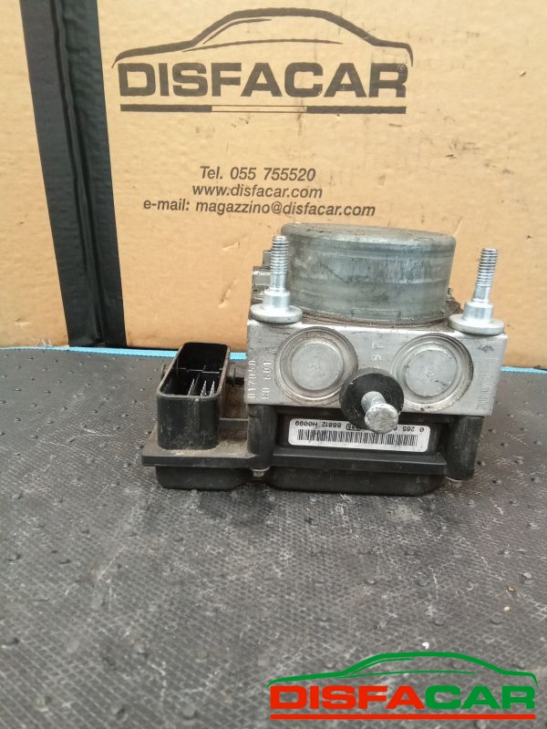 Centralina ABS usata Fiat 500 2007, codice 0265232290 – foto 4 di 8