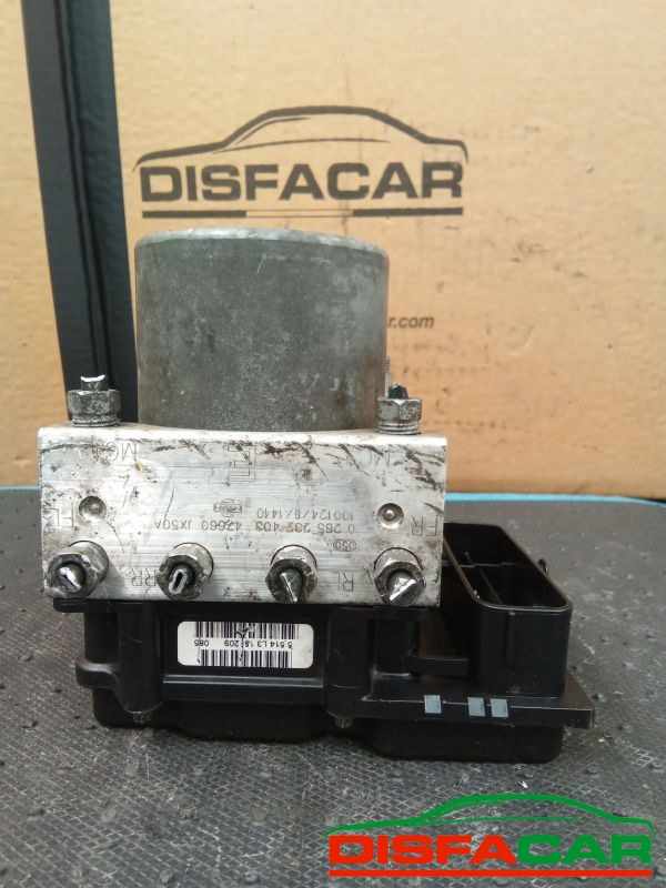 Centralina ABS usata Nissan NV200 2009, codice 0265232403 – foto 6 di 8
