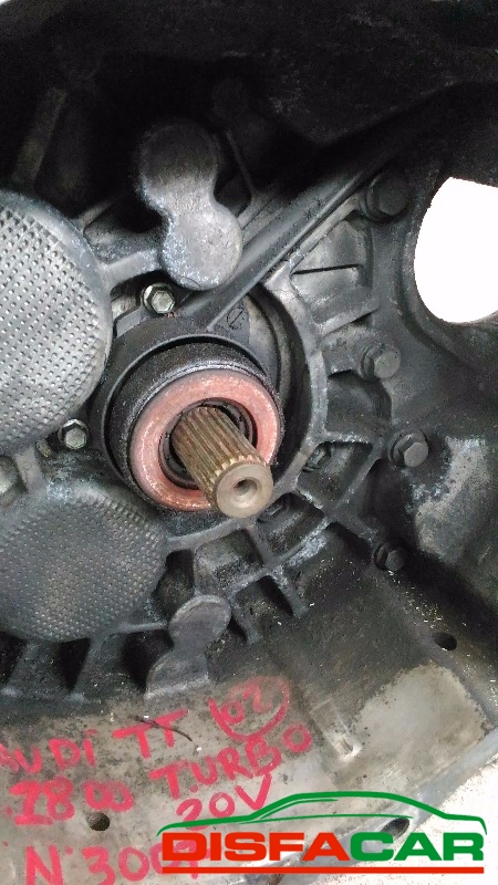 Cambio usato Audi TT 4WD 1998, codice dqb – foto 3 di 14