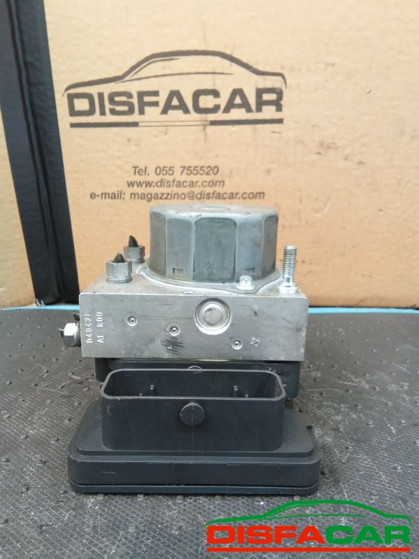 Centralina ABS usata Renault Clio 4A SERIE 2012, codice 269722 – foto 7 di 8