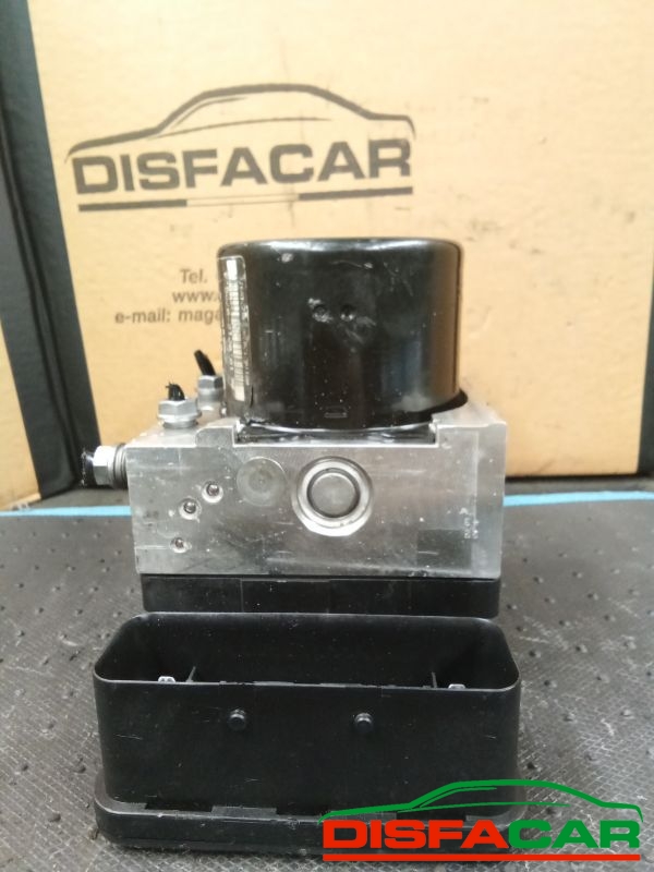 Centralina ABS usata Skoda Yeti 4X4 - 2009, codice 10.0210706.4 – foto 7 di 8