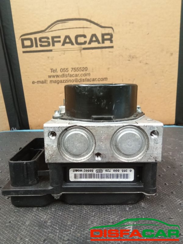 Centralina ABS usata Seat Ibiza 3A SERIE 2001, codice 0265237003 – foto 4 di 8