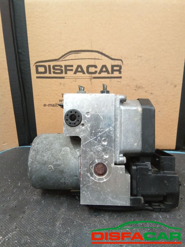 Centralina ABS usata Volkswagen T4 Caravelle TRANSPORTER 1991, codice 0265220432 – foto 6 di 9