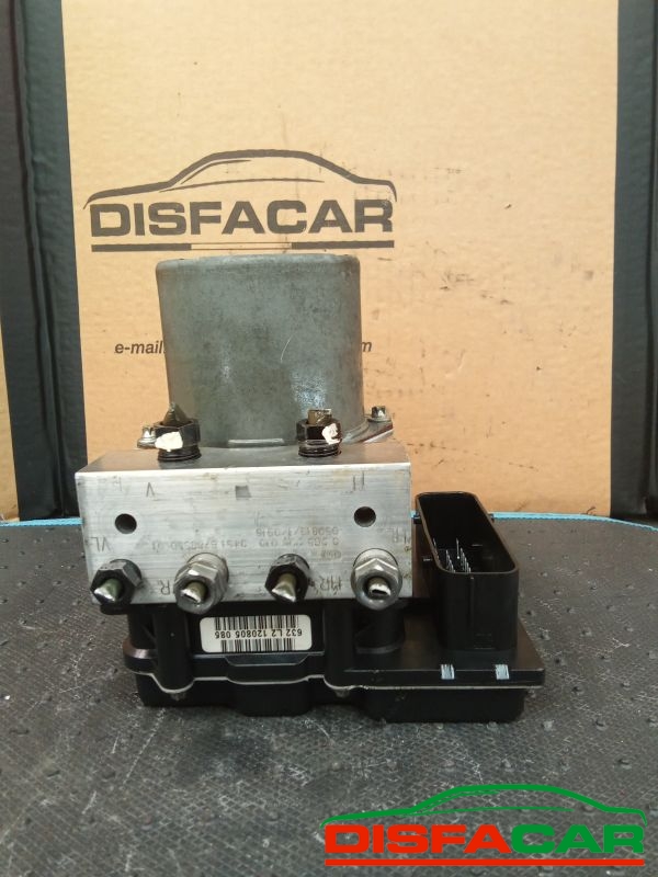 Centralina ABS usata BMW 535 (E60/E61) 2003, codice 0265236010 – foto 6 di 8